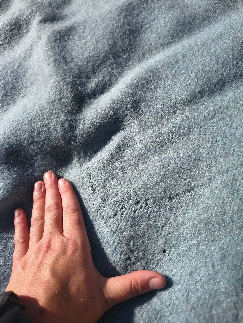 Vintage Trapper Point Blue 4 Point Blanket - Picture 10 of 13